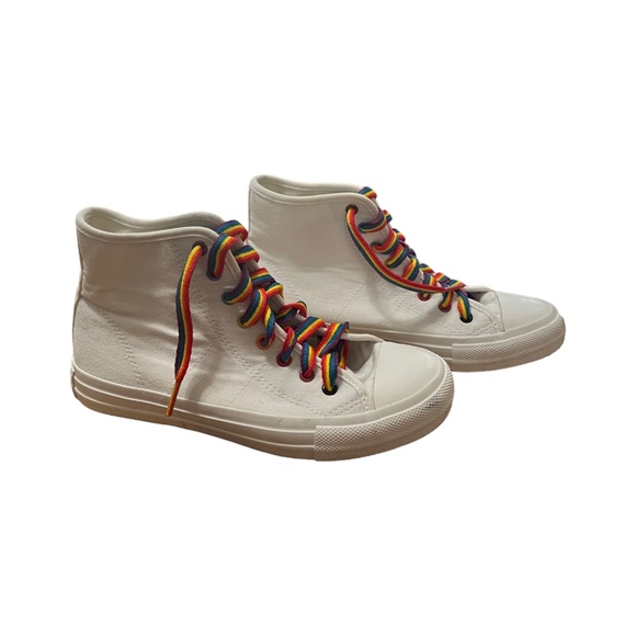 American Eagle Outfitters Canvas High Tops White with Rainbow Laces and Soles - Picture 1 of 9